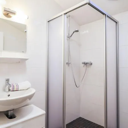 Rosi-1 By Interhome דירה *